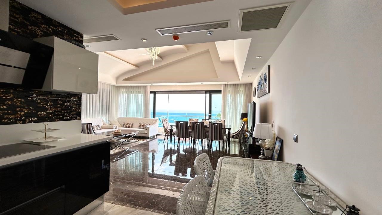 Spacious 3+2 penthouse with panoramic sea view in Konakli - Umbrella Group - Photo 3