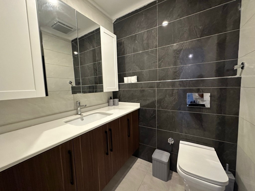 U6215 - Photo 19