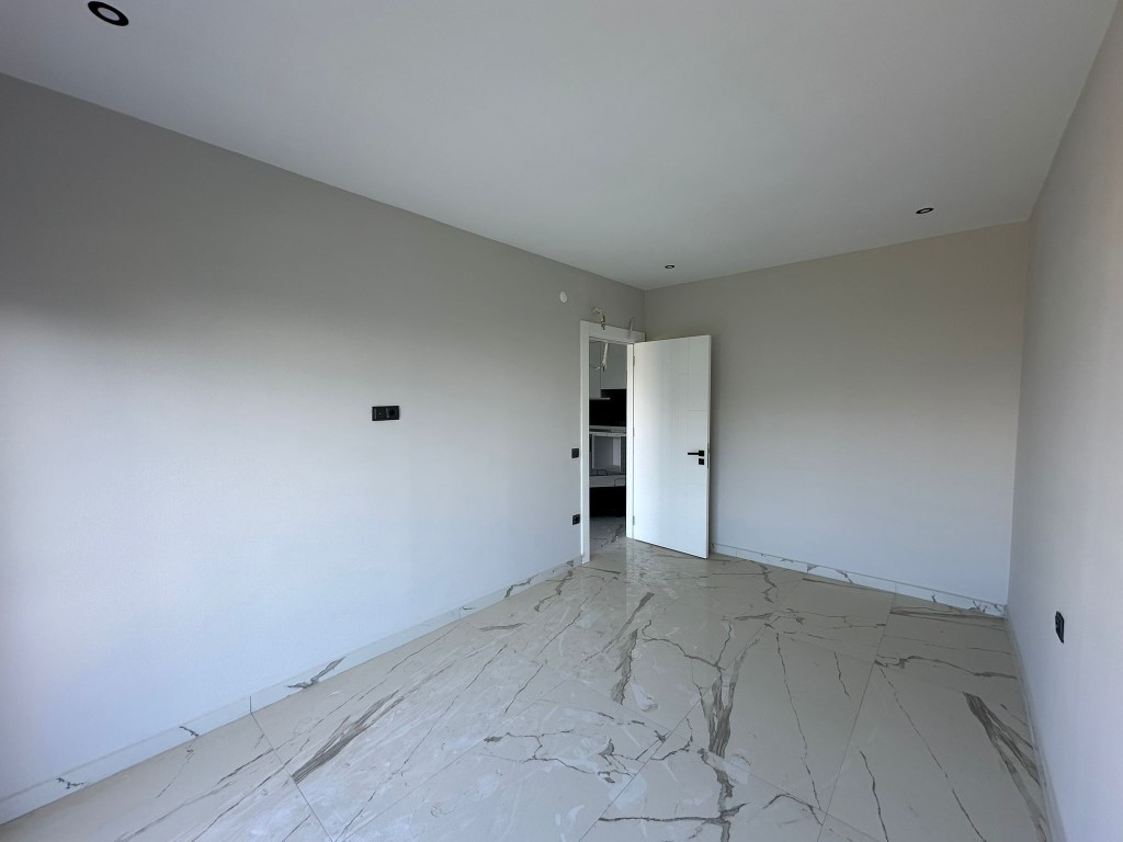 U6215 - Photo 20