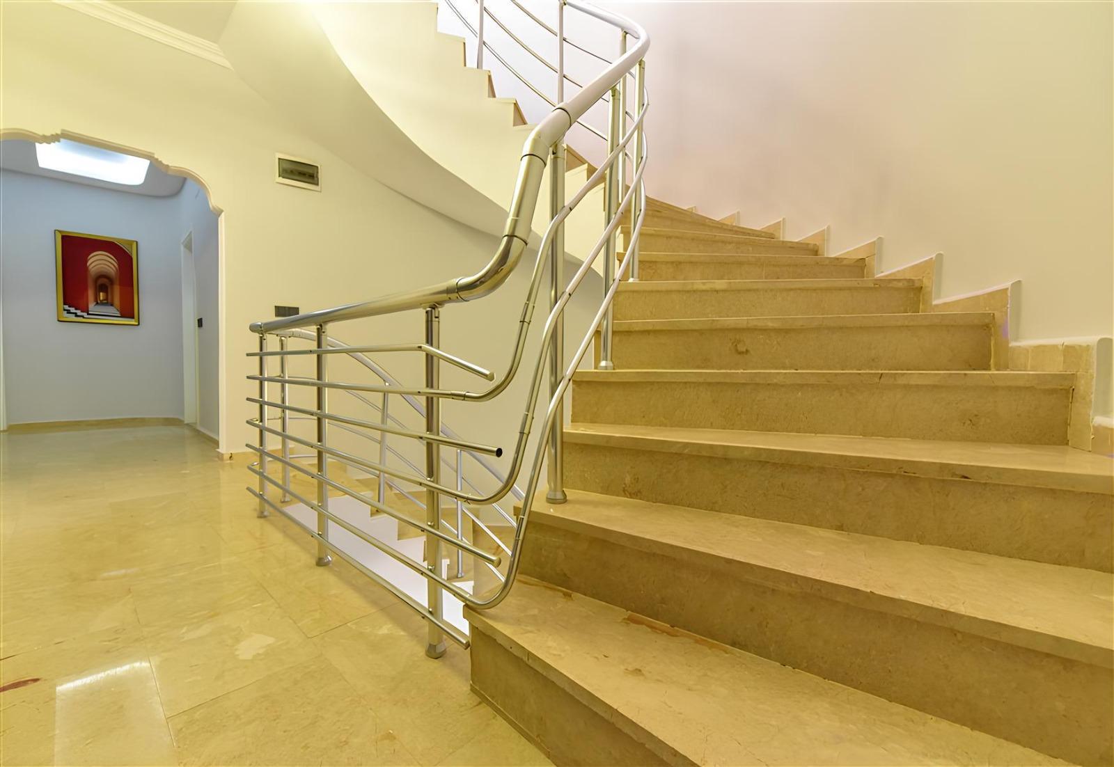 Spacious villa with private pool, in the Mahmutlar area - Umbrella Group - Photo 9