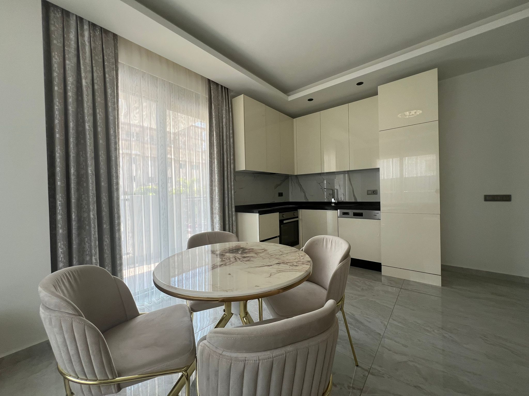 Apartment 74 m2 2+1 in the center of Alanya - Umbrella Group - Photo 25