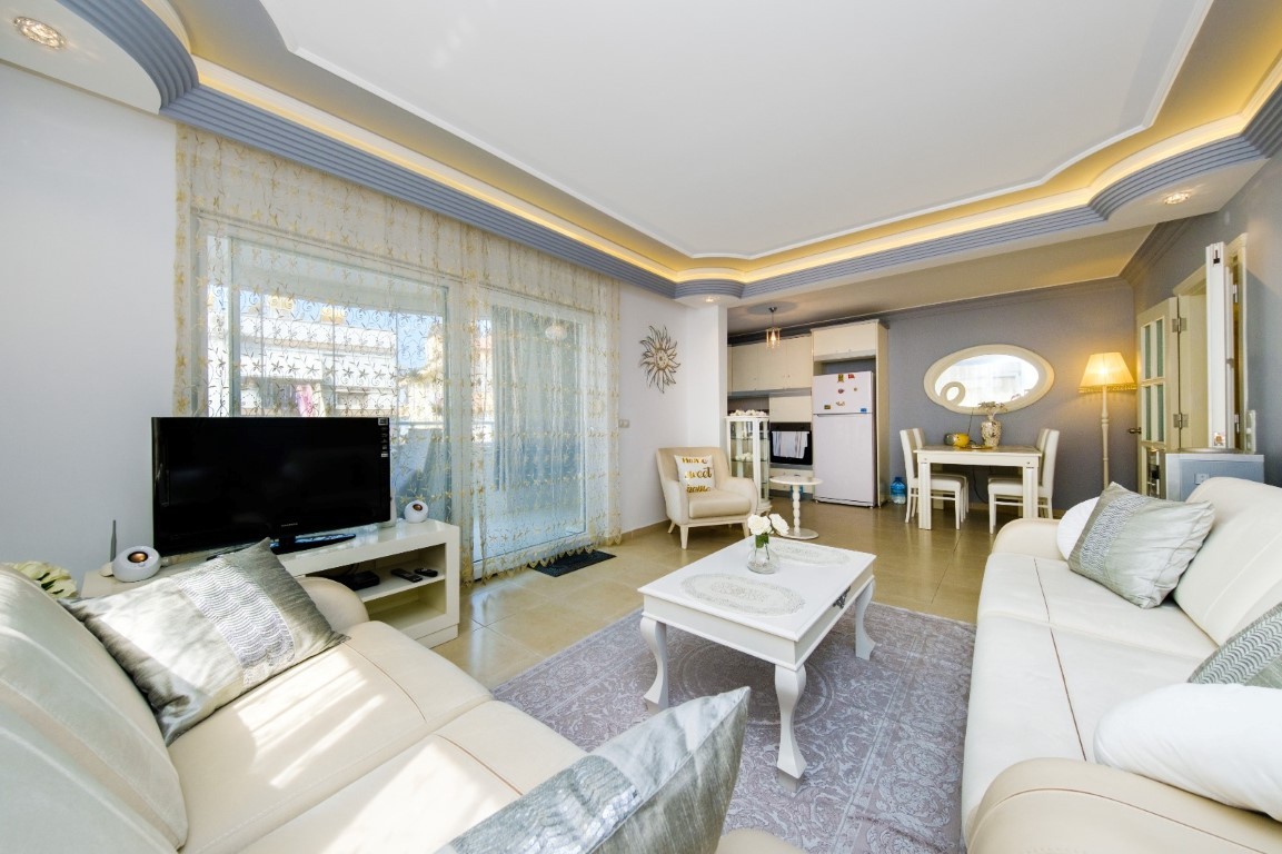 Furnished three-room apartment on the 1st floor in the district of Cleopatra - Umbrella Group - Photo 2