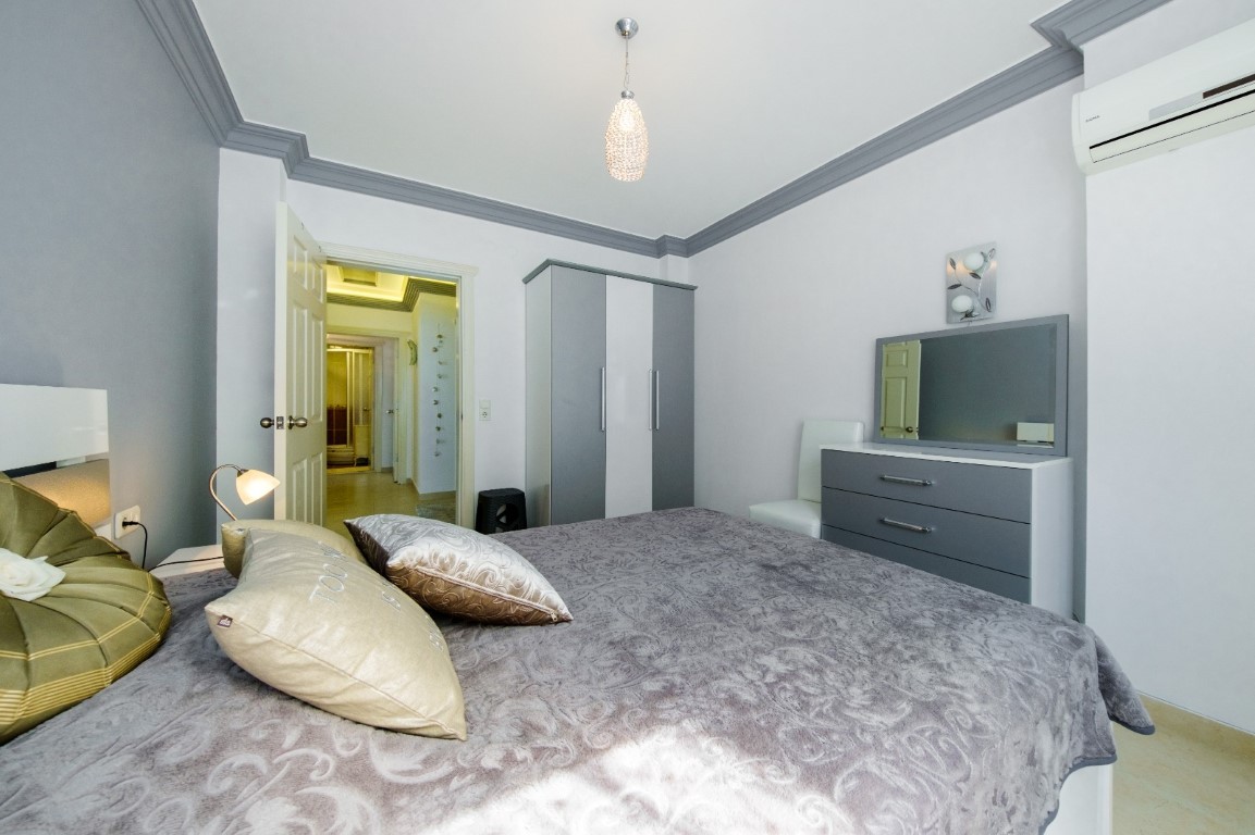 Furnished three-room apartment on the 1st floor in the district of Cleopatra - Umbrella Group - Photo 18