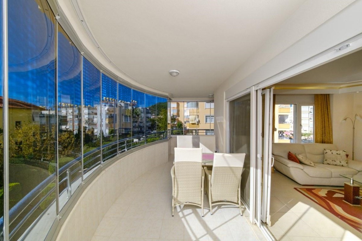 Furnished three-room apartment of 110 m2, in the district of Cleopatra - Umbrella Group - Photo 7