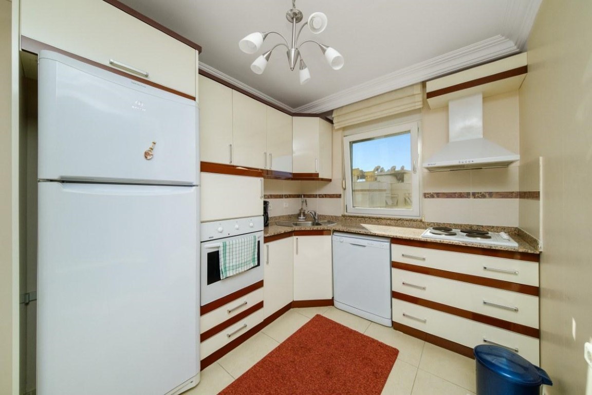 Furnished three-room apartment of 110 m2, in the district of Cleopatra - Umbrella Group - Photo 6