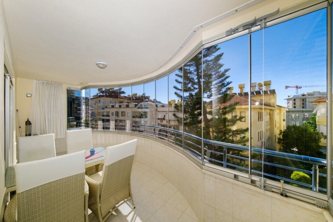 Furnished three-room apartment of 110 m2, in the district of Cleopatra - Umbrella Group - Photo 8