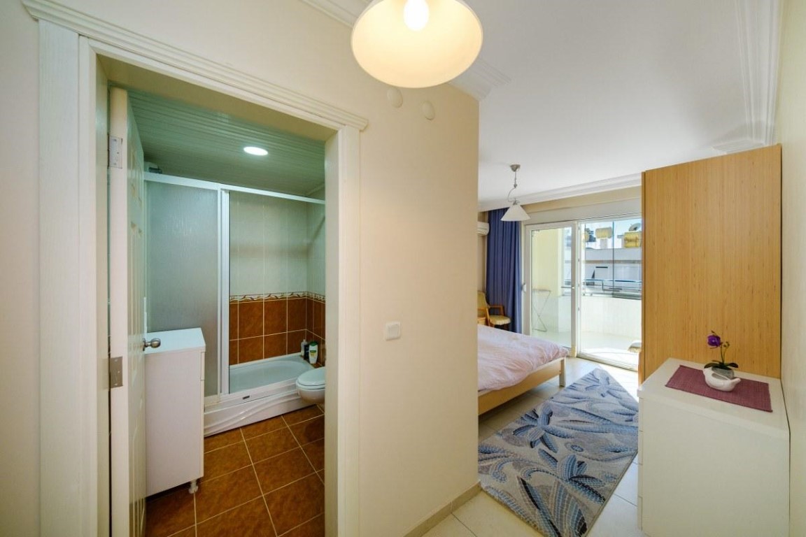 Furnished three-room apartment of 110 m2, in the district of Cleopatra - Umbrella Group - Photo 16
