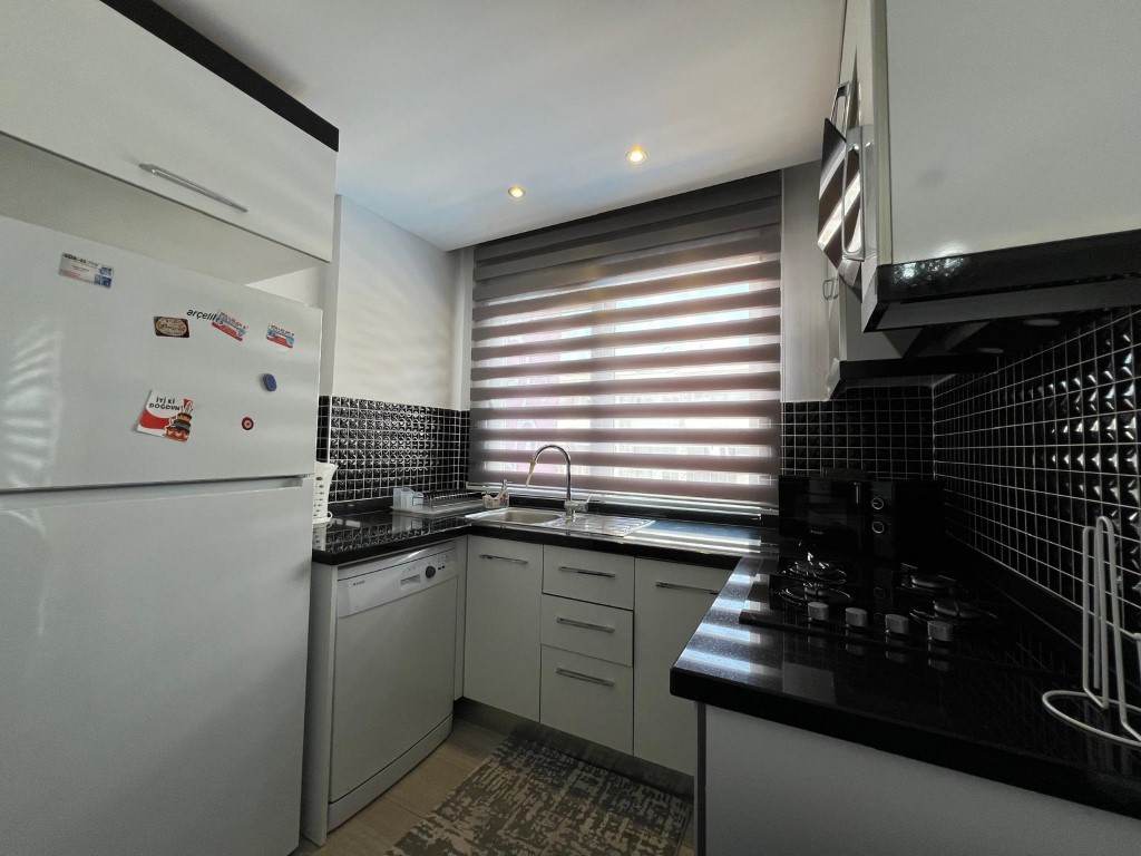 Furnished two bedroom apartment 300 meters from the beach, Kestel - Umbrella Group - Photo 12