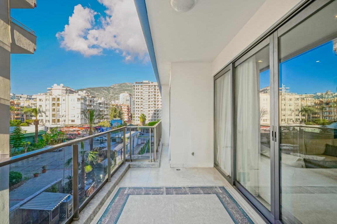 Furnished two bedroom apartment 50 meters from the sea, Mahmutlar - Umbrella Group - Photo 9