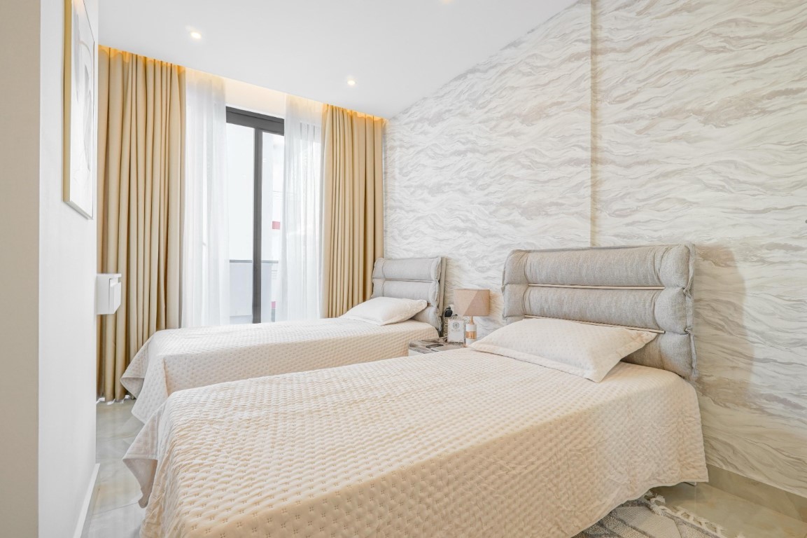 Furnished two bedroom apartment 50 meters from the sea, Mahmutlar - Umbrella Group - Photo 16