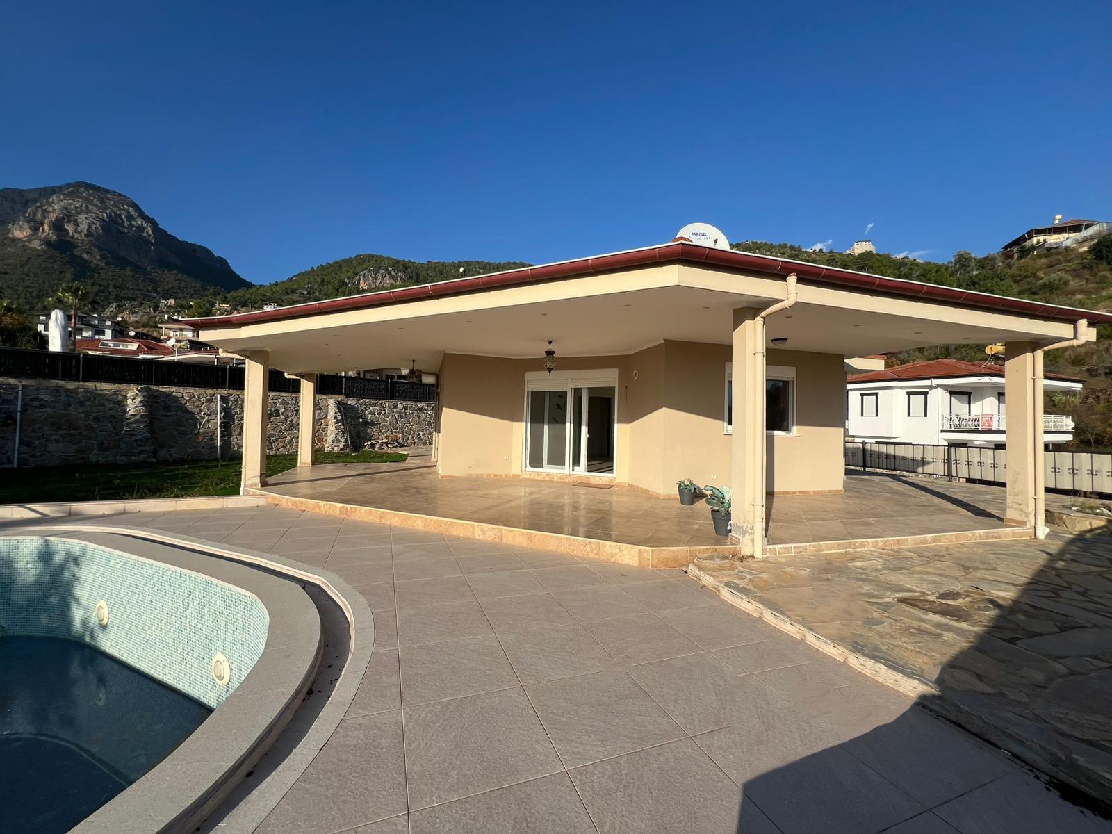 Spacious single storey villa, with 2+1 apartments in the Bambas area - Umbrella Group - Photo 4