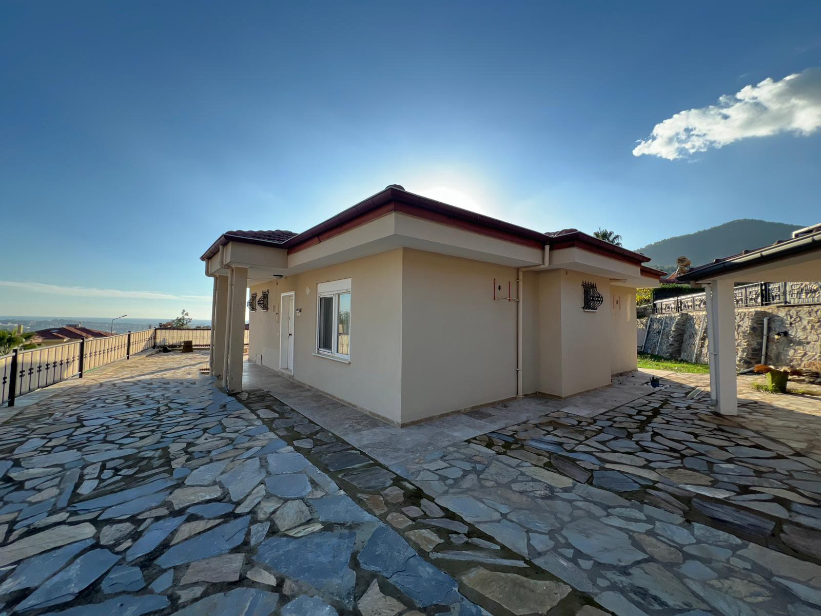 Spacious single storey villa, with 2+1 apartments in the Bambas area - Umbrella Group - Photo 2