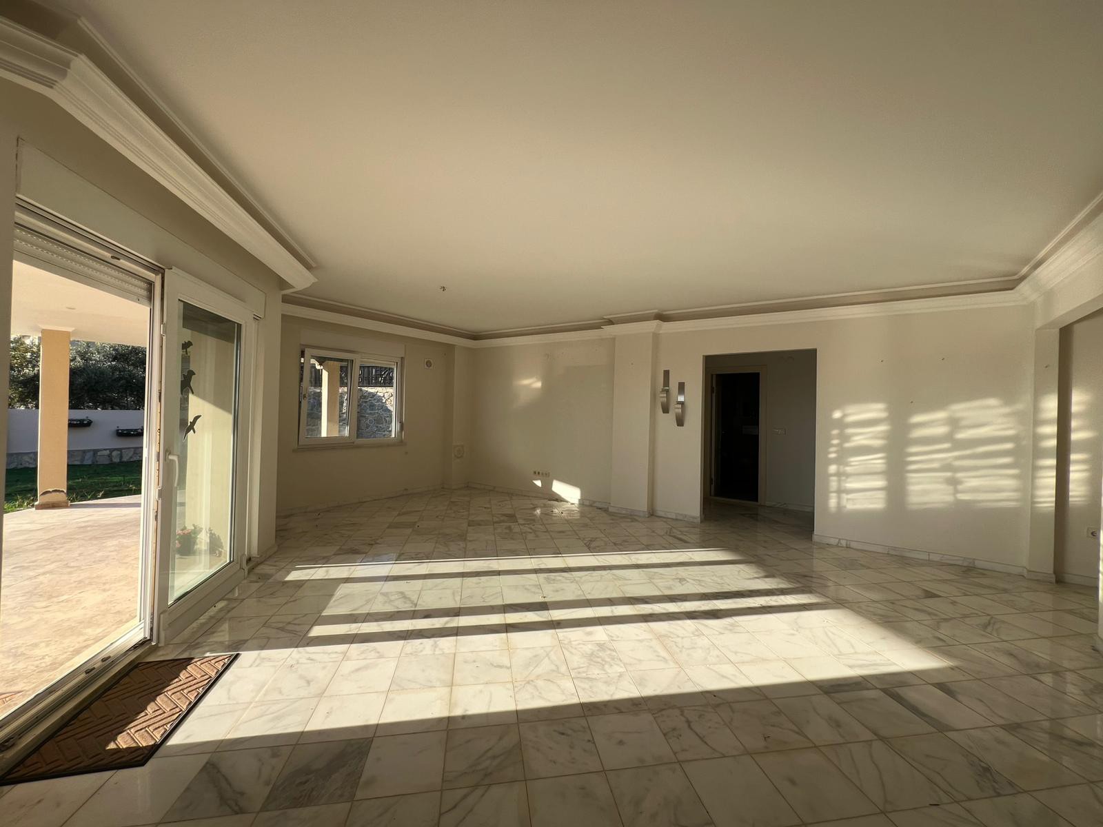 Spacious single storey villa, with 2+1 apartments in the Bambas area - Umbrella Group - Photo 12