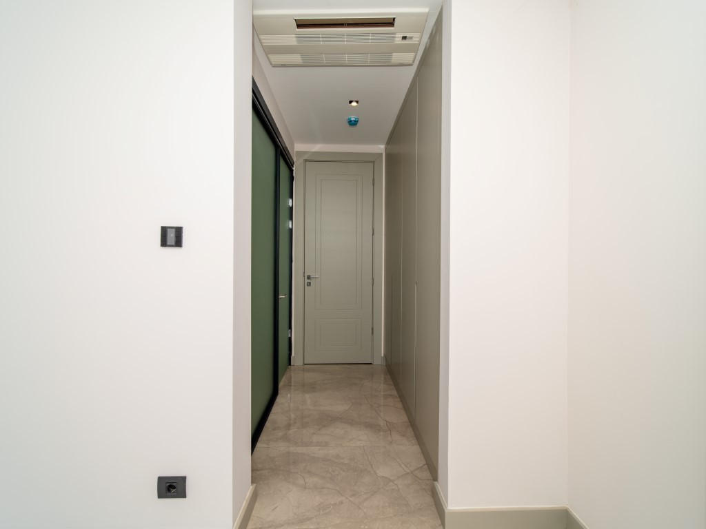 U6527 - Photo 34