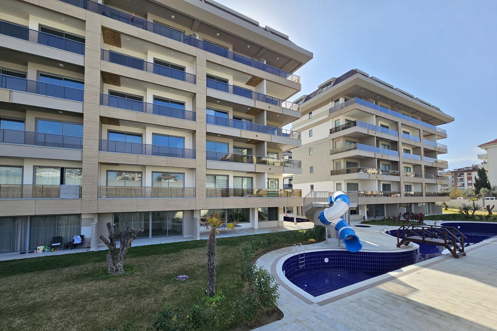 U6552 - Photo 2
