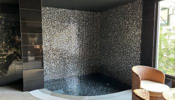 Zoom in