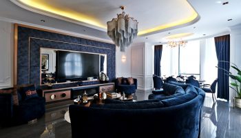 Zoom in