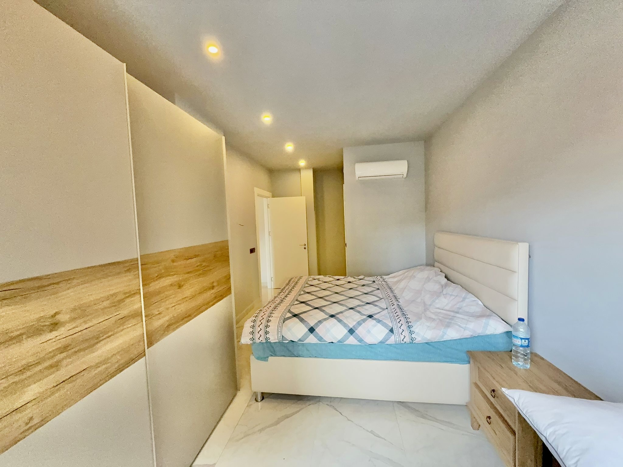 U6649 - Photo 22