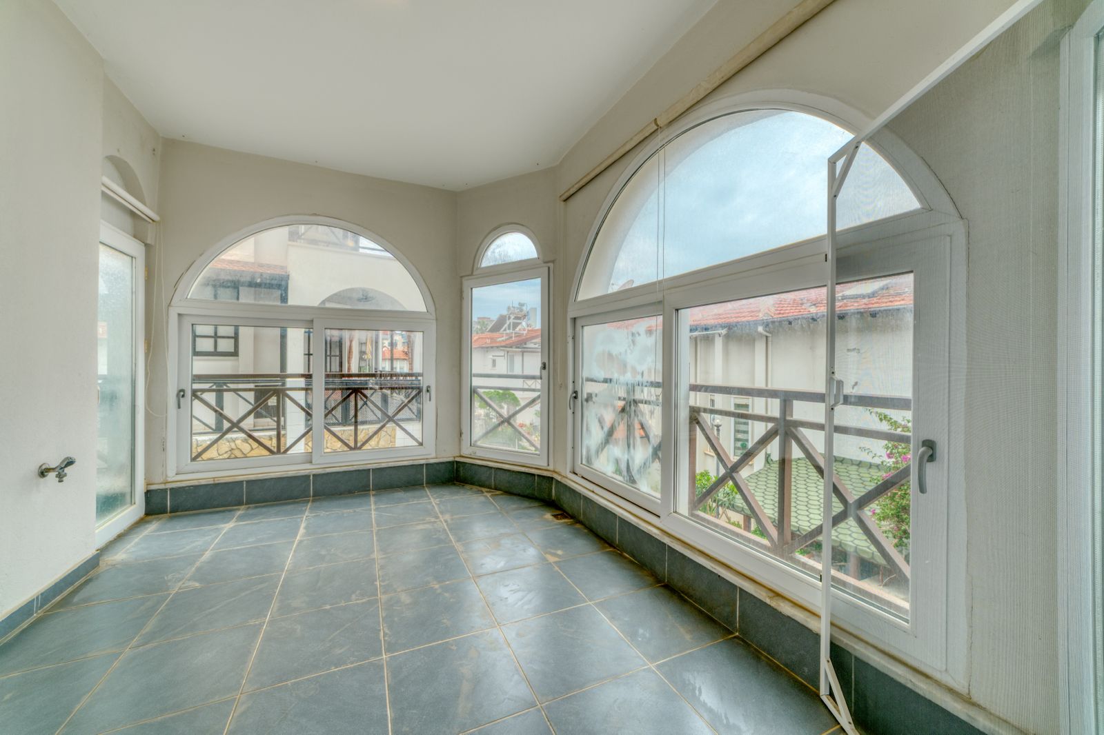 U6628 - Photo 30