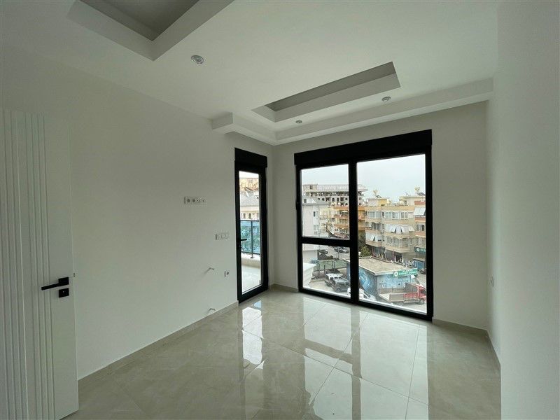 U6692 - Photo 25