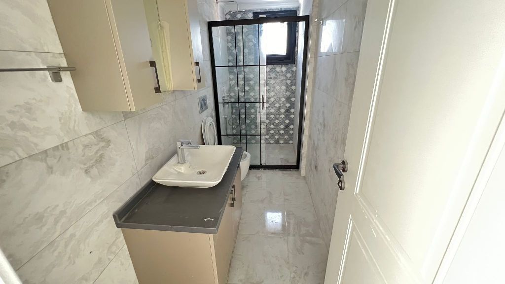 U6730 - Photo 15