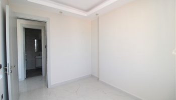 Zoom in