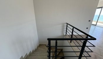 Zoom in