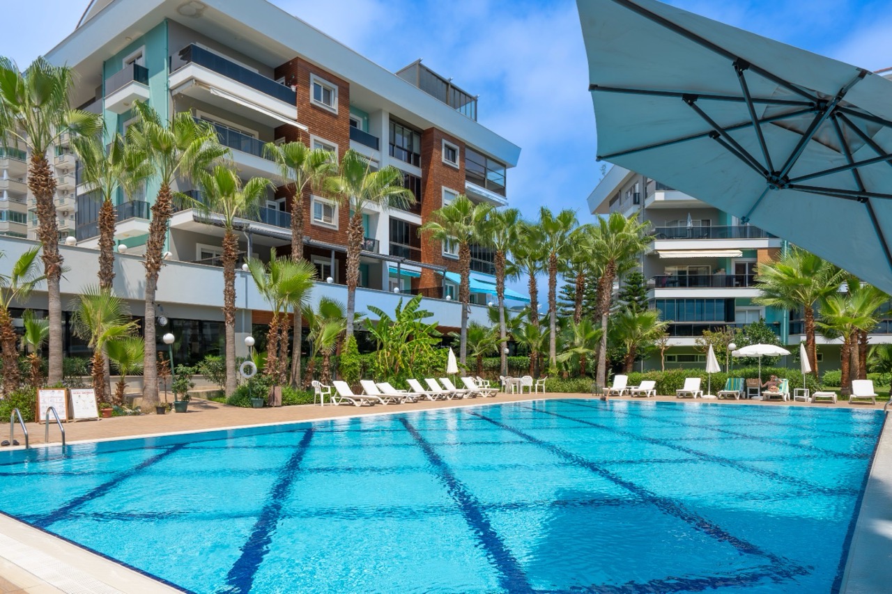 Spacious 4+1 duplex in Alanya’s Oba district with full on-site amenities and eligibility for citizenship - Photo 2