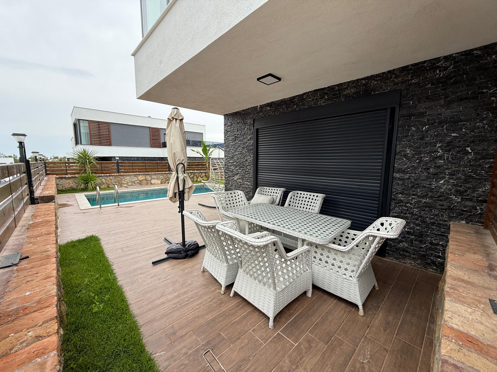 3+1 duplex villa in Incekum with sea views, a private pool, and a garden - Photo 5