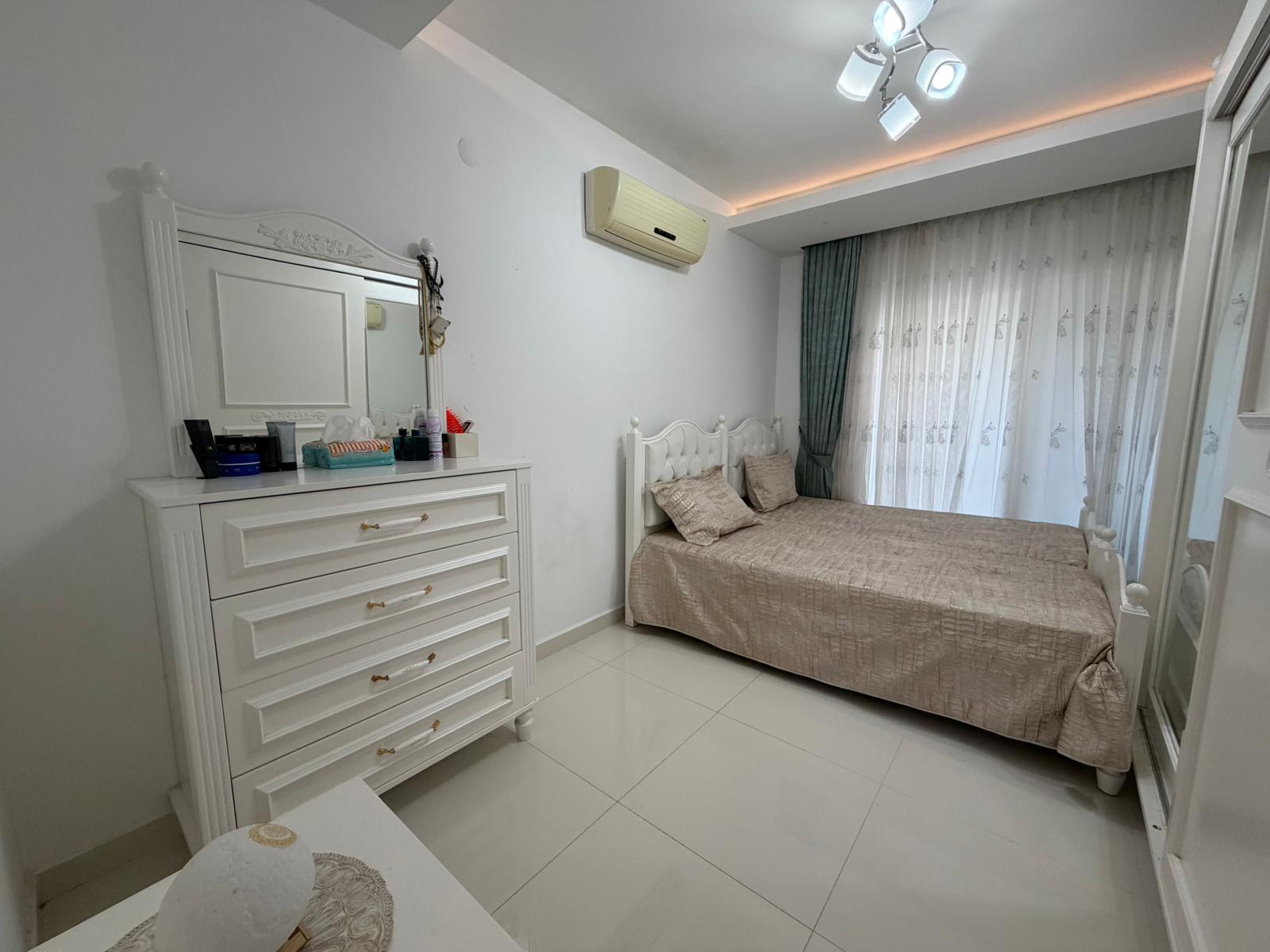 Furnished 3+1 Duplex in Cleopatra, Alanya, 350 m from the Beach - Photo 17