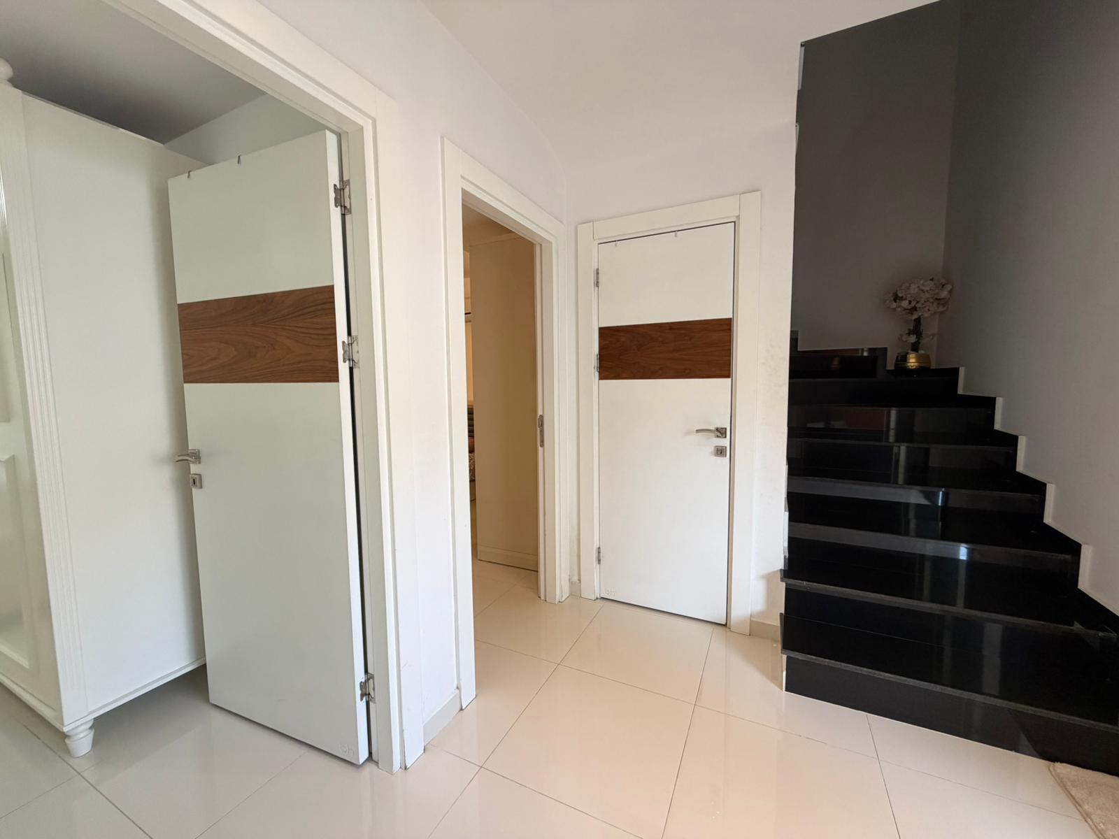 Furnished 3+1 Duplex in Cleopatra, Alanya, 350 m from the Beach - Photo 8