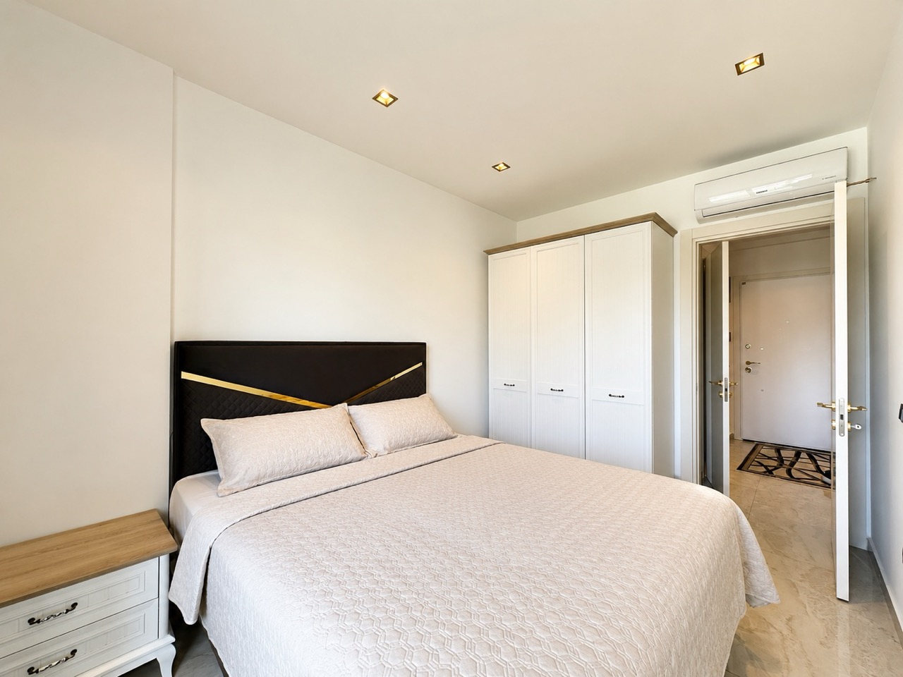 1+1 apartment in the center of Alanya, 150 meters from the sea - Photo 21