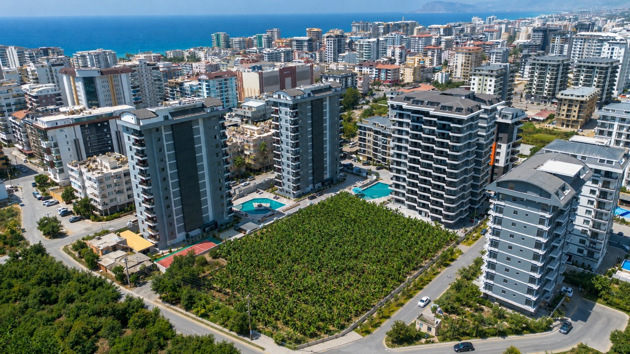 Furnished 1+1 apartment in Mahmutlar, 600 m to the beach