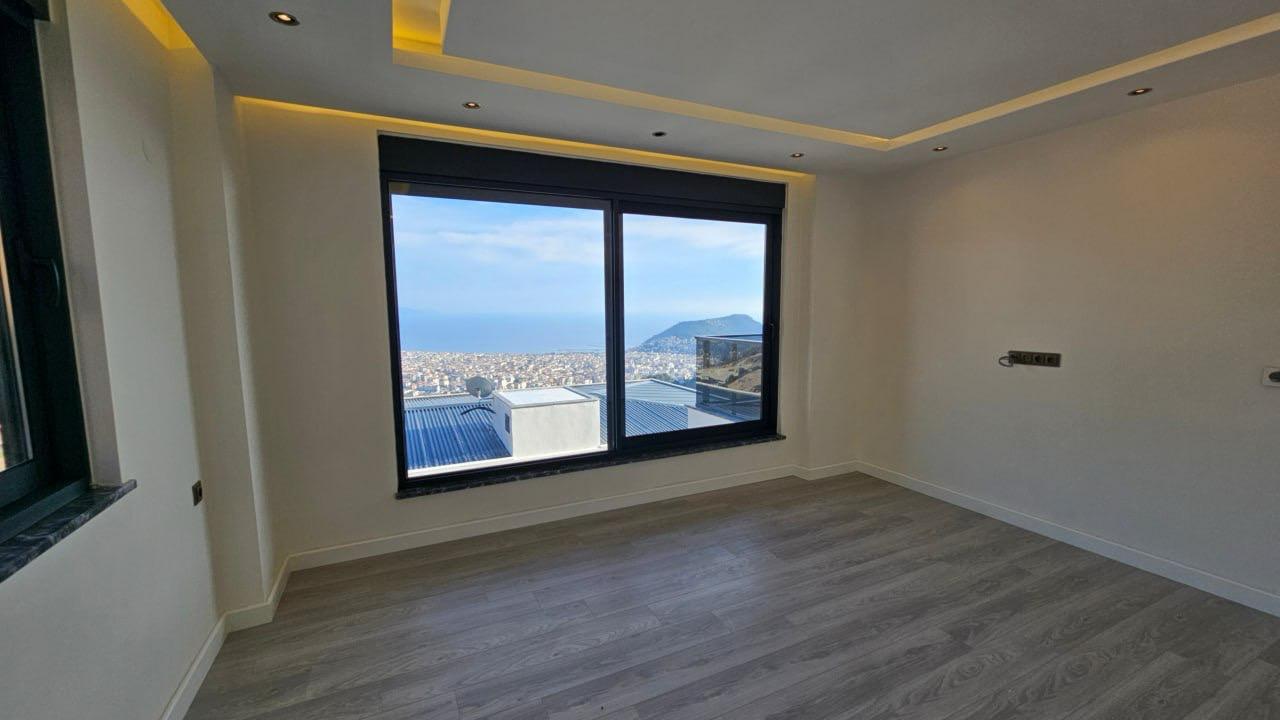 5+1 villa in Tepe with panoramic views of the sea and Alanya Castle - Photo 15