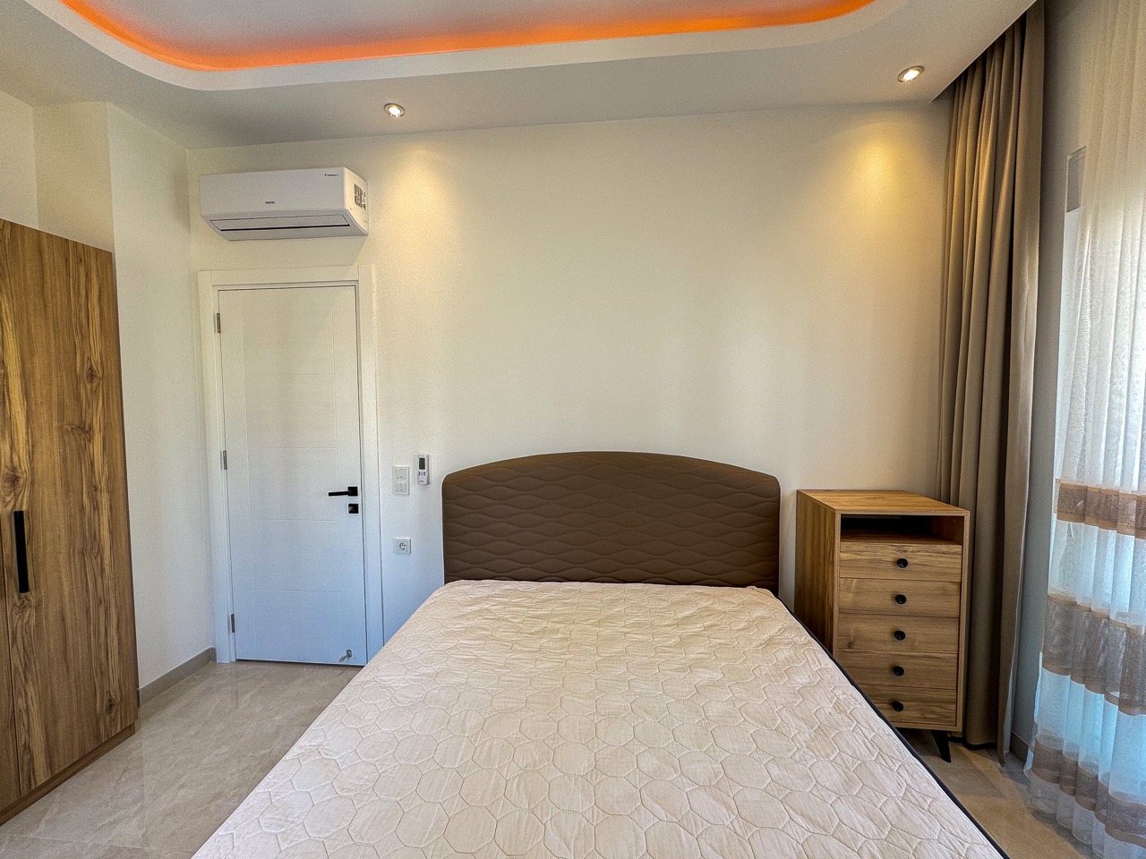 Furnished 1+1 apartment in Mahmutlar in a complex with pools and SPA - Photo 25