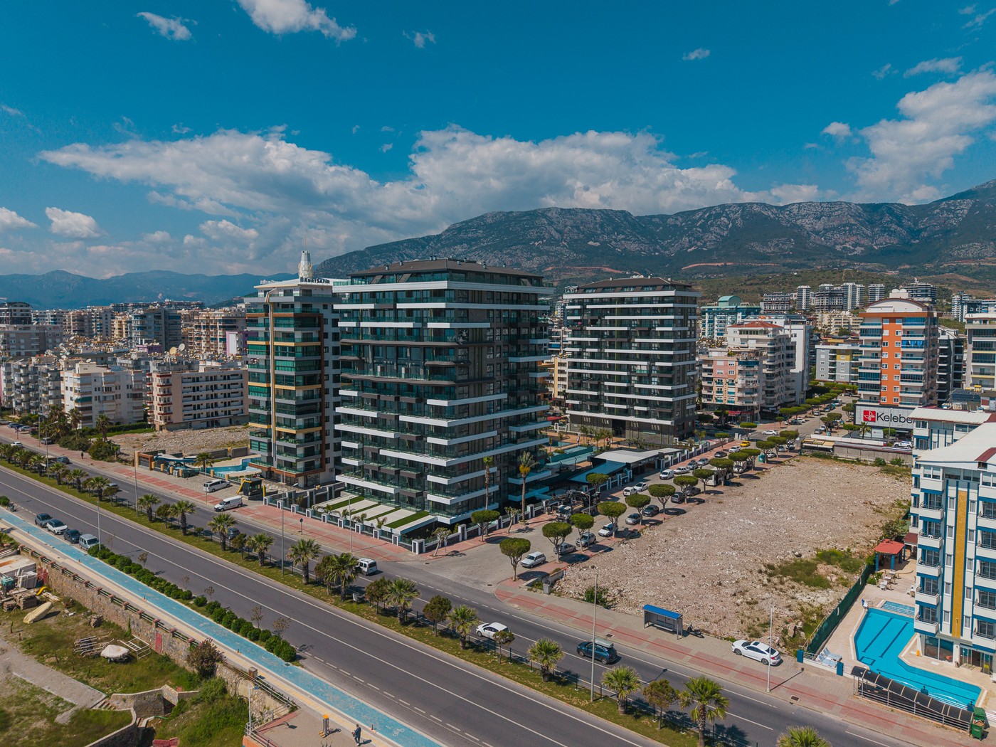 Furnished 2+1 apartment on the first coastline in Mahmutlar - Photo 4