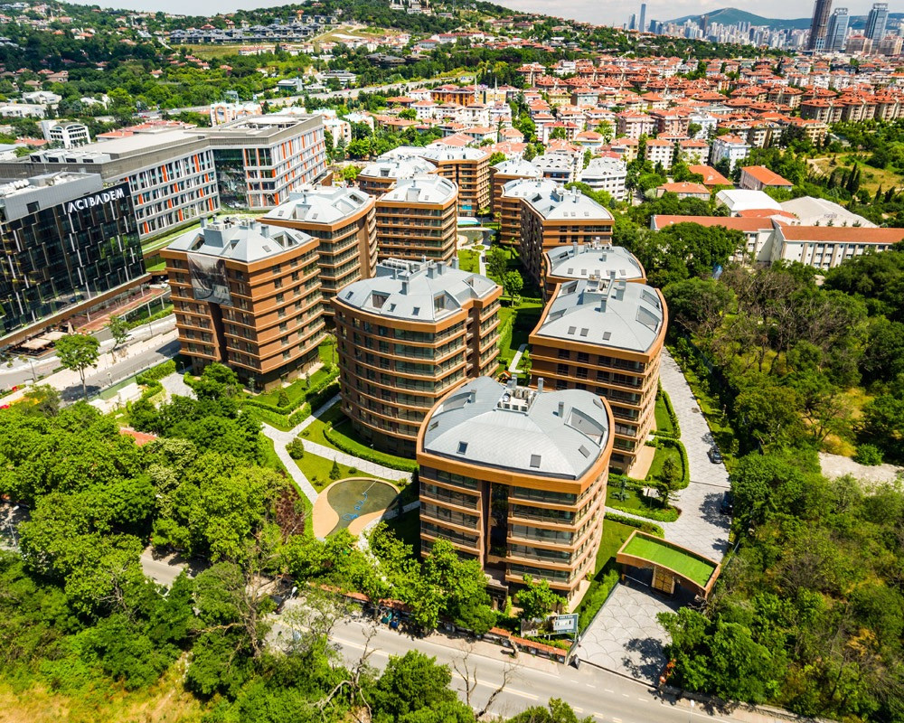 Spacious apartments and duplexes in Üsküdar