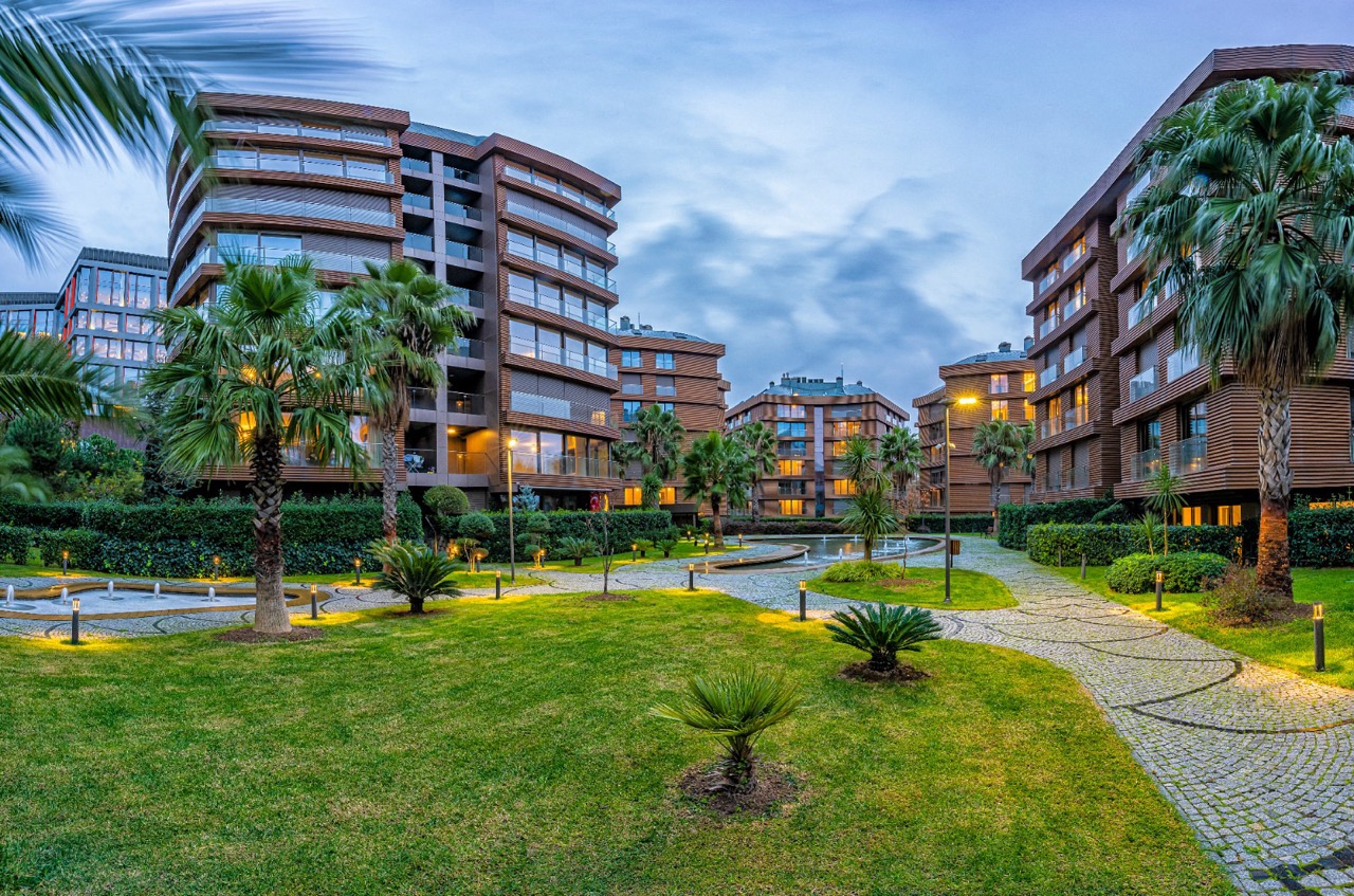 Spacious apartments and duplexes in Üsküdar - Photo 4