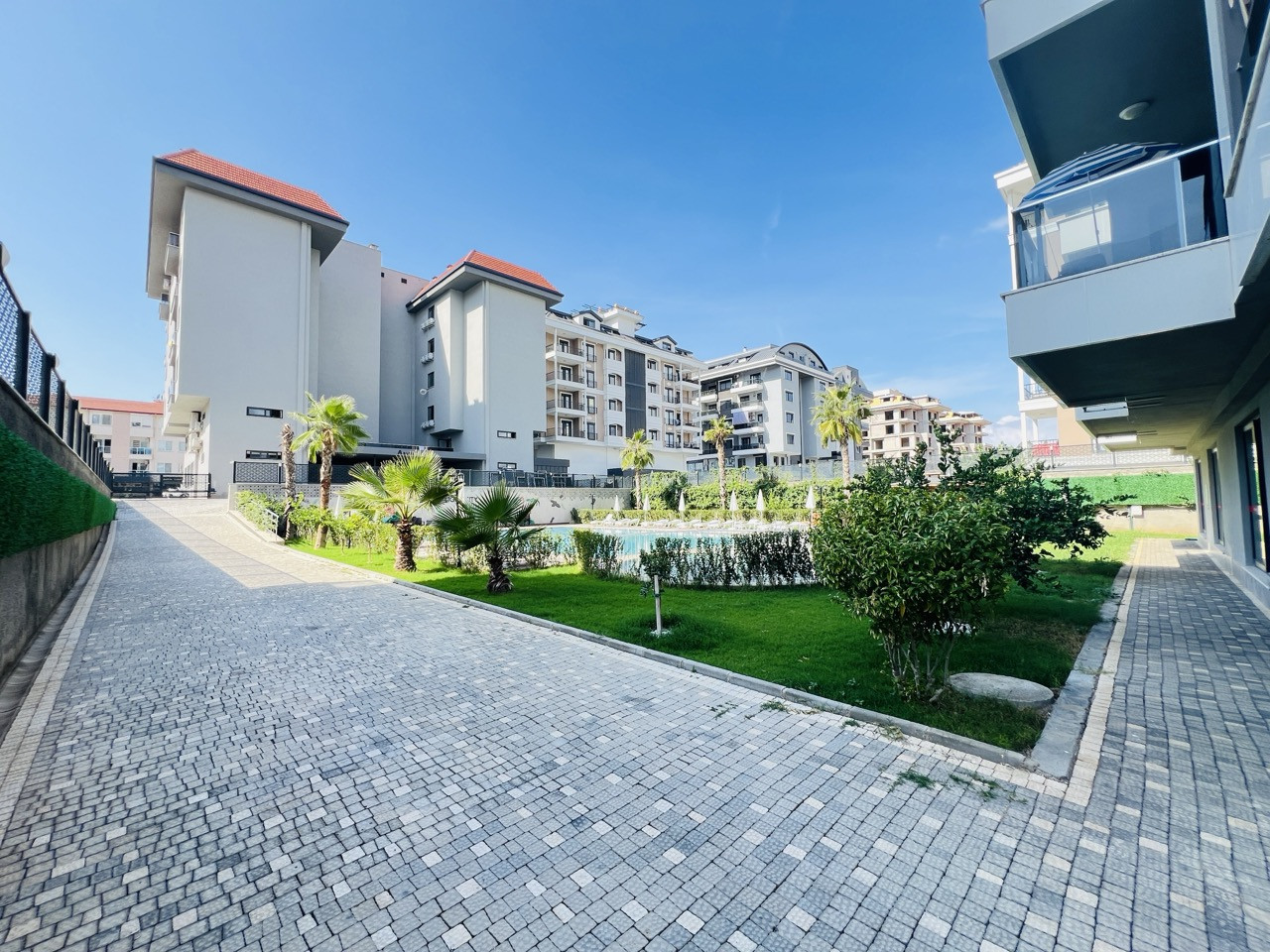 Furnished 1+1 Apartment Just 100 m from the Sea in Kargicak - Photo 14