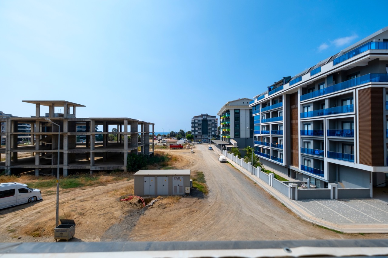 2+1 Apartment in a New Residential Complex 200 m from the Sea - Photo 15