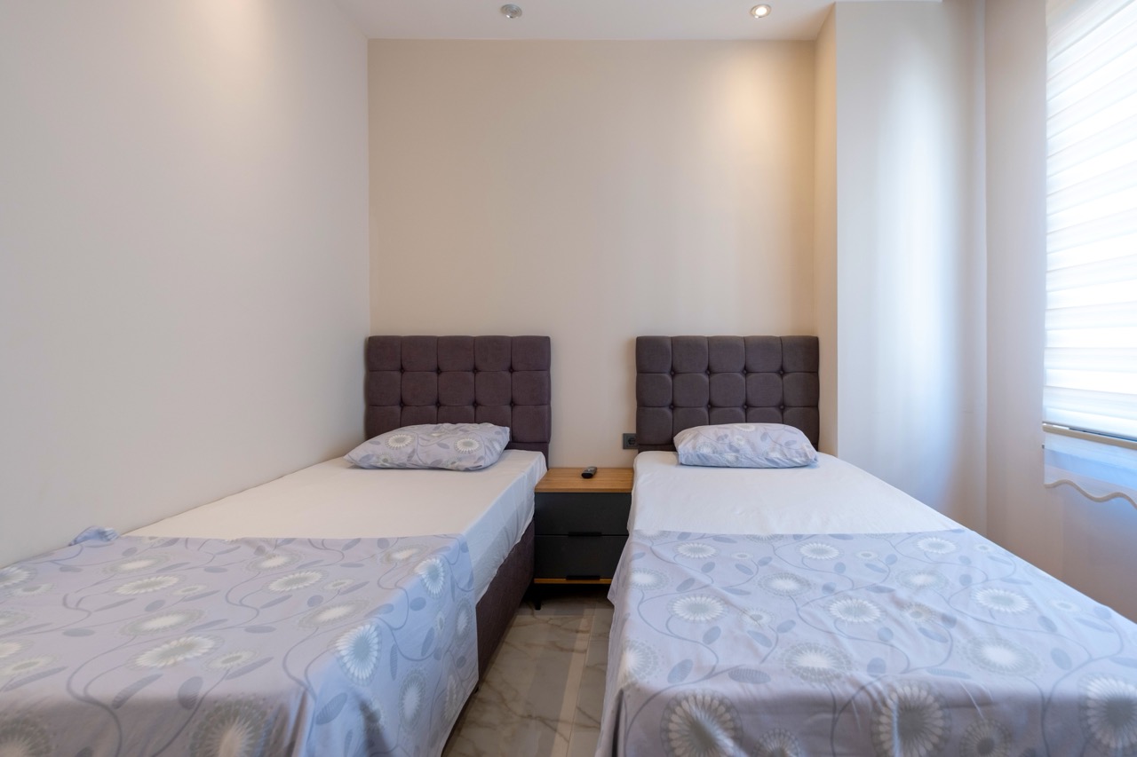 2+1 Apartment in a New Residential Complex 200 m from the Sea - Photo 19