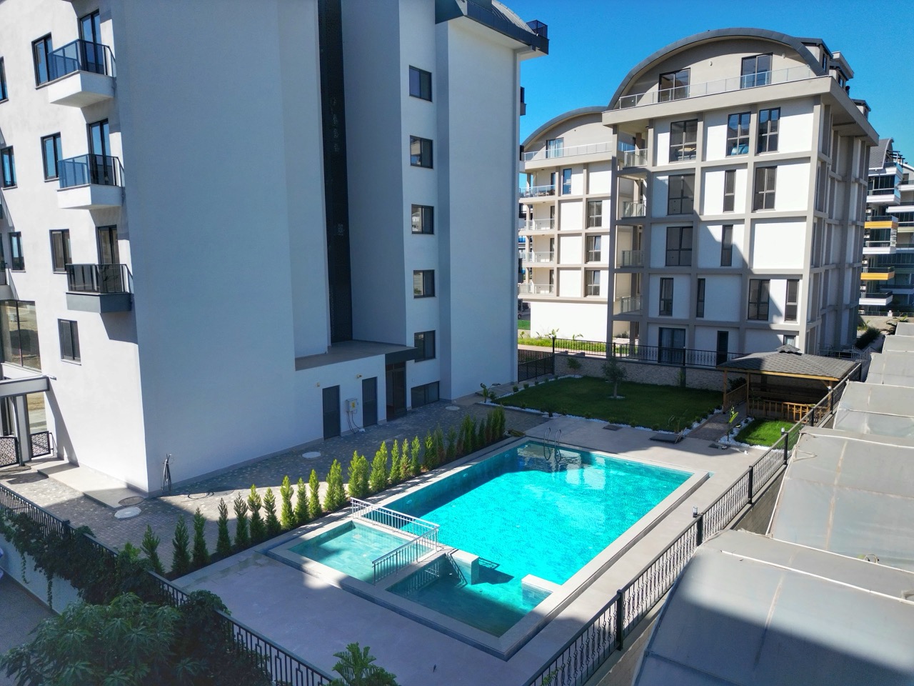 2+1 Apartment in a New Residential Complex 200 m from the Sea - Photo 3