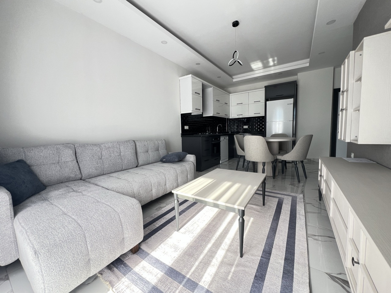 Furnished 1+1 Apartment Just 100 m from the Sea in Kargicak - Photo 19