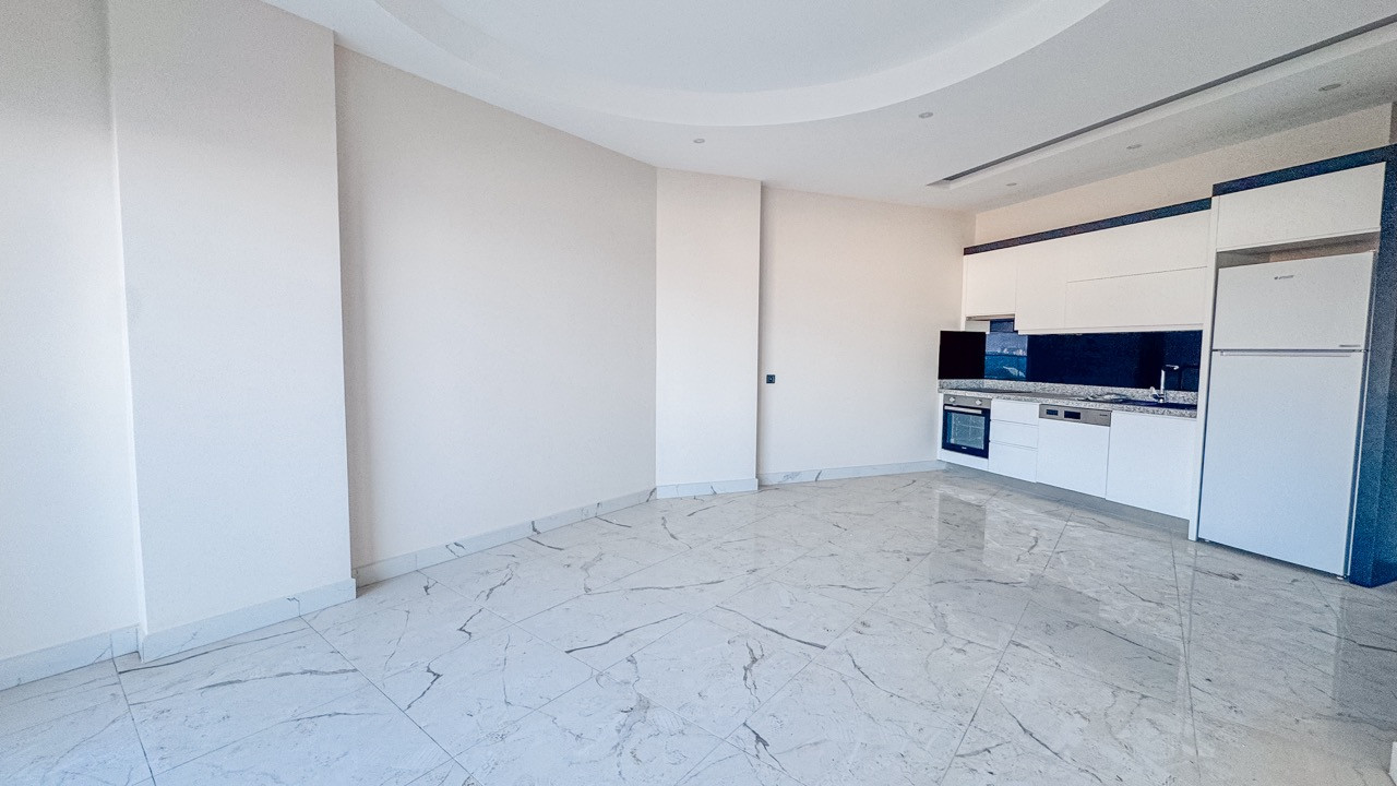 1+1 Apartment in a First-Line Complex with a Private Beach - Photo 30
