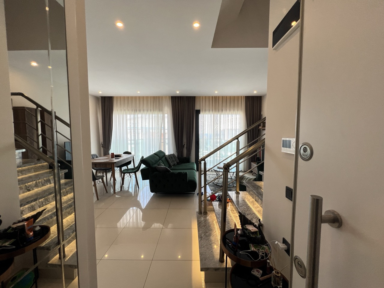 Furnished 2+1 Duplex with Sea View 100 m from the Beach in Kargicak - Photo 13