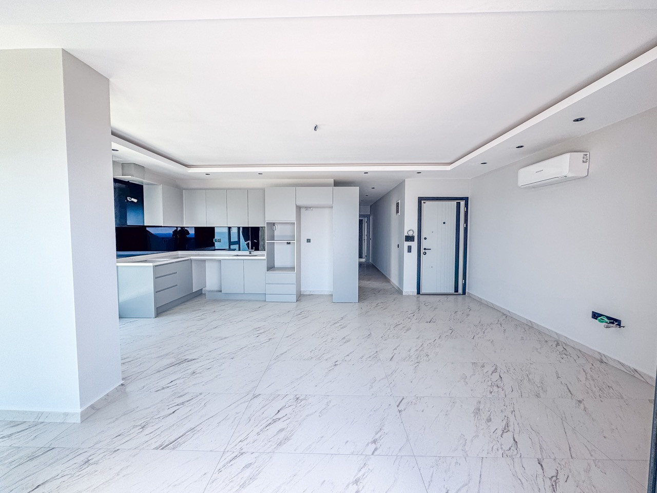 Apartment 2+1 of 180 m² with Sea View, 100 m from the Beach - Photo 35