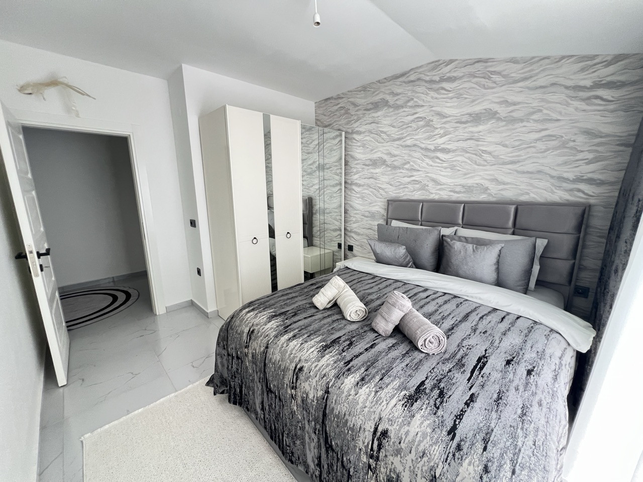 2+1 Duplex of 100 m², 250 m from the Sea in Kargicak - Photo 10