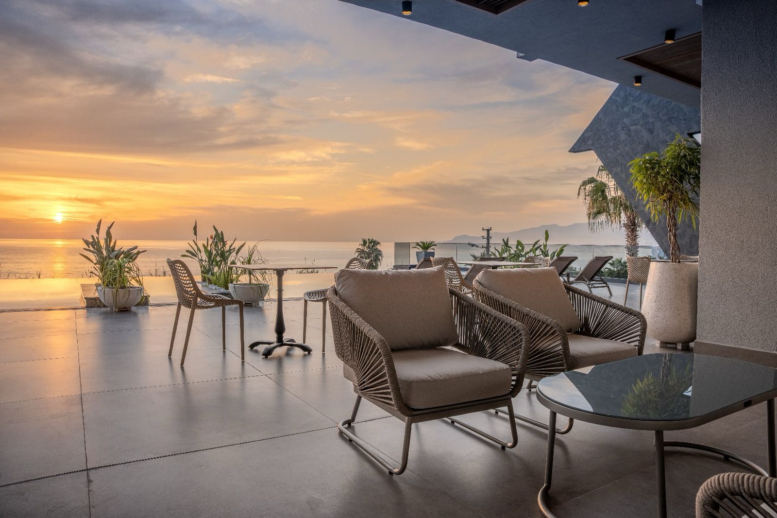Apartment 2+1 of 180 m² with Sea View, 100 m from the Beach - Photo 7