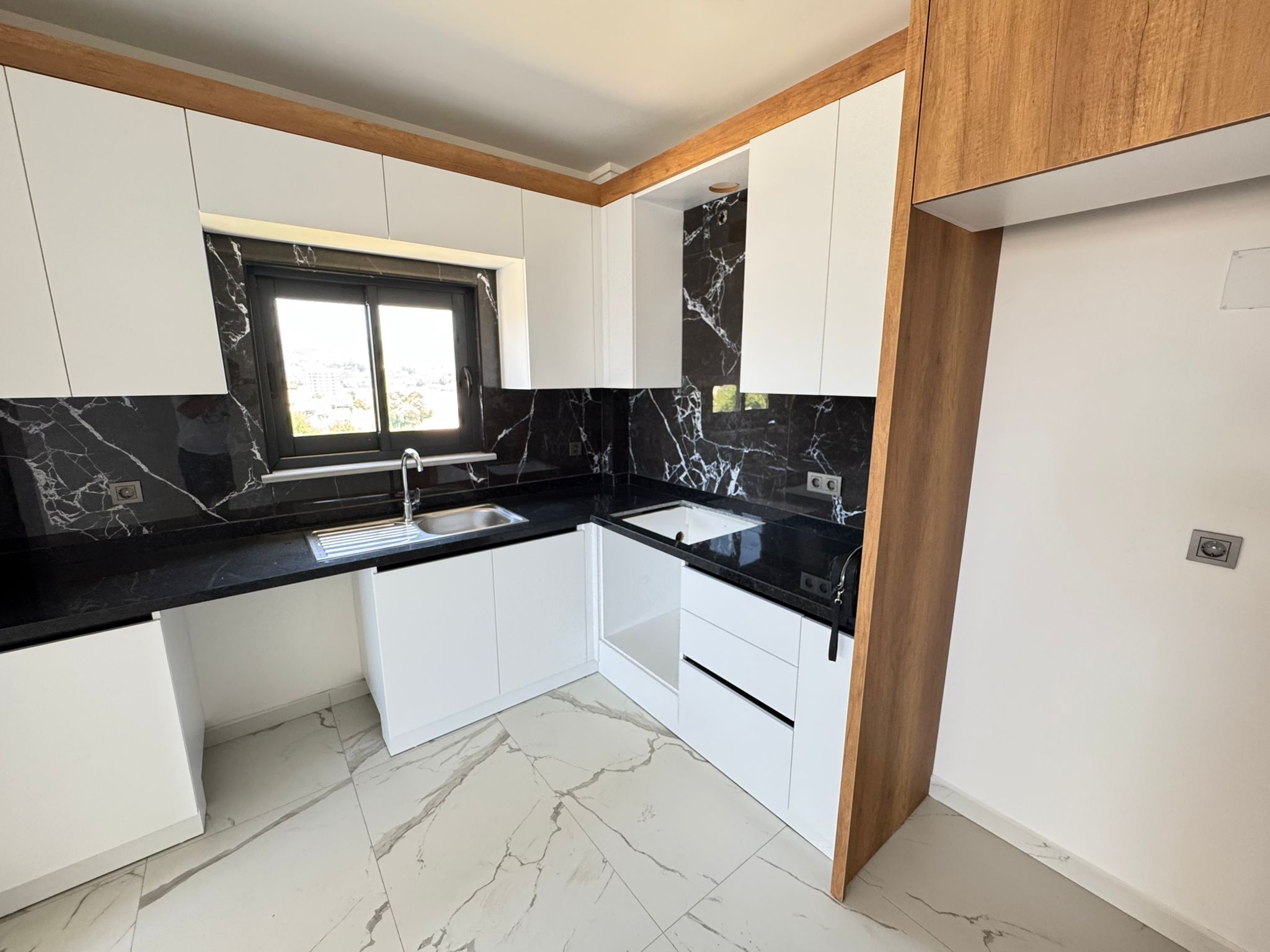 Spacious 2+1 Apartment in a New Residential Complex in Avsallar - Photo 19