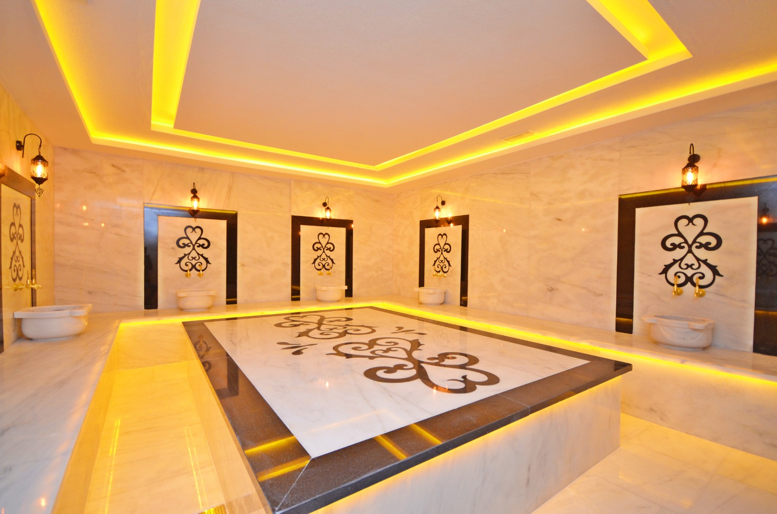 Furnished 2+1 Garden Duplex in a Full Infrastructure Complex in Kargicak - Photo 9